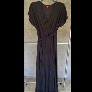 Black Merona maxi dress with waist tie. Size: Medium
